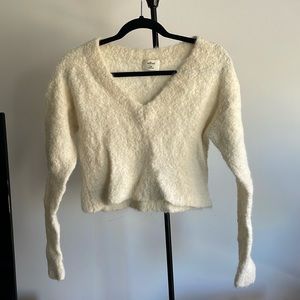 Aritzia Wilfred Alpaca Knit Sweater in Cream (xxs)